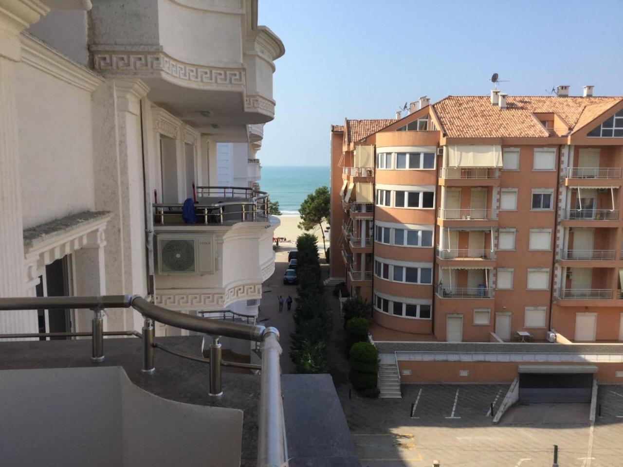 Kk Fafa Apartments Golem  Zewnętrze zdjęcie